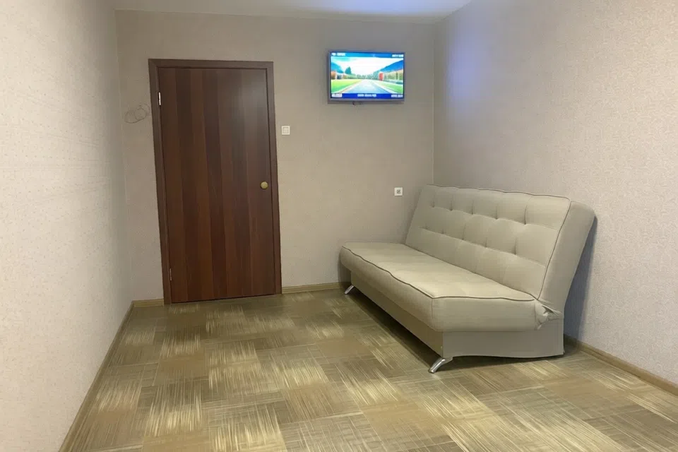 Квартира в г. Сысерть рядом с центром в тихом районе.