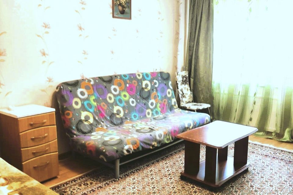 Рядом - ЦГБ, Ж-Д,авто вокзал, Центр. Южная часть.