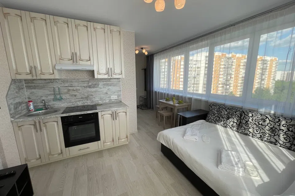 СolorApartments. Городские сирени