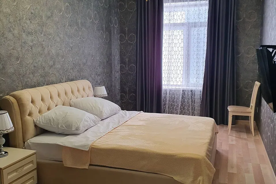 Двухкомнатная квартира с евроремонтом в 99 метрах от моря
