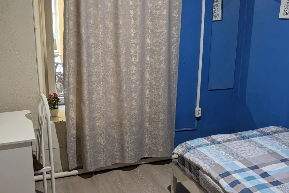 Уютный номер в Питерском дворе.