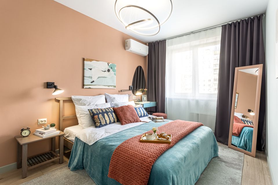 Калейдоскоп-яркая квартира рядом с метро Новопеределкино