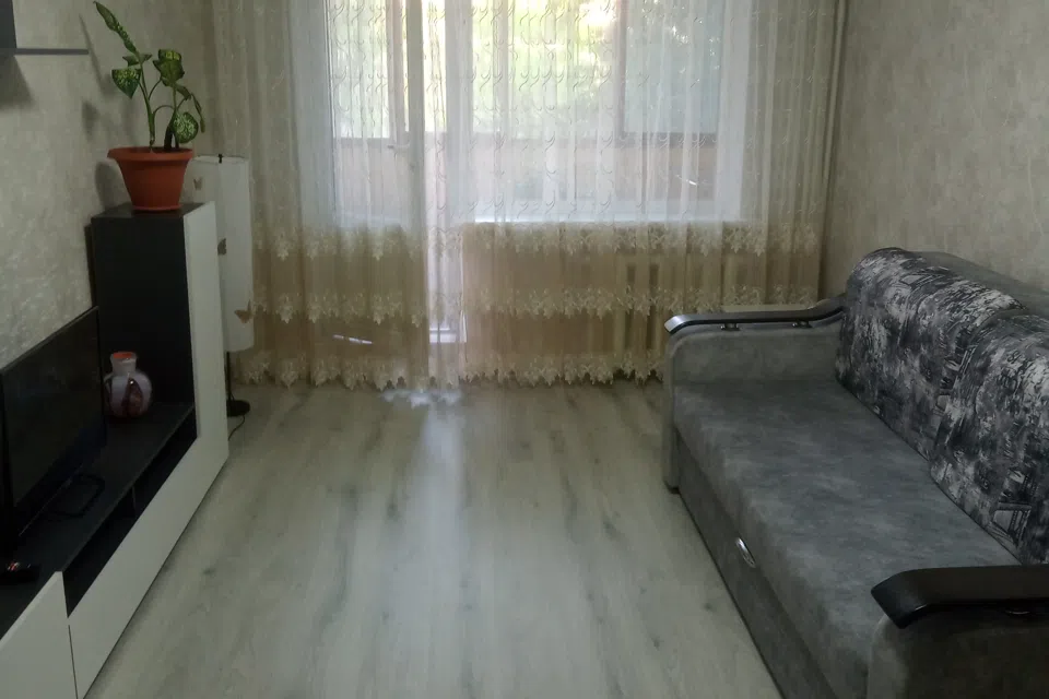 Уютная двушка на Вокзальном шоссе 