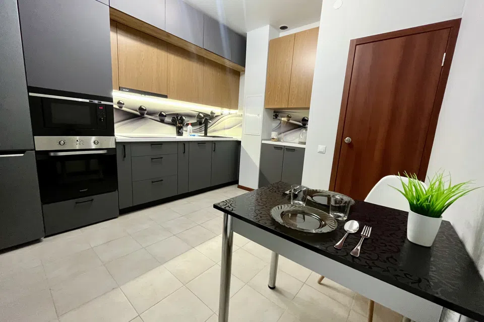 Лайф Апарт, 1 ком кв-ра, на Безымянная 12