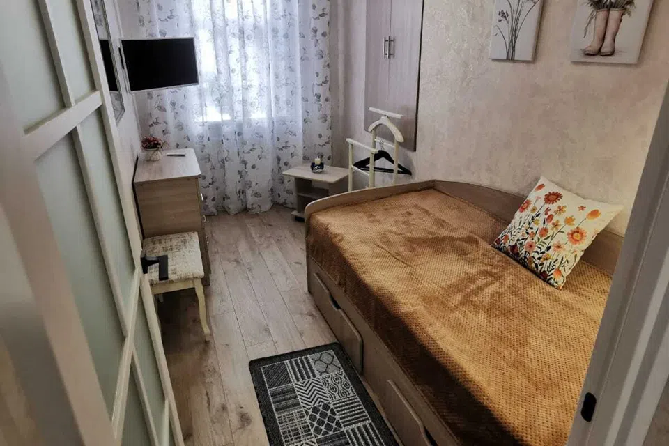Двухкомнатная квартира в курортной зоне города 
