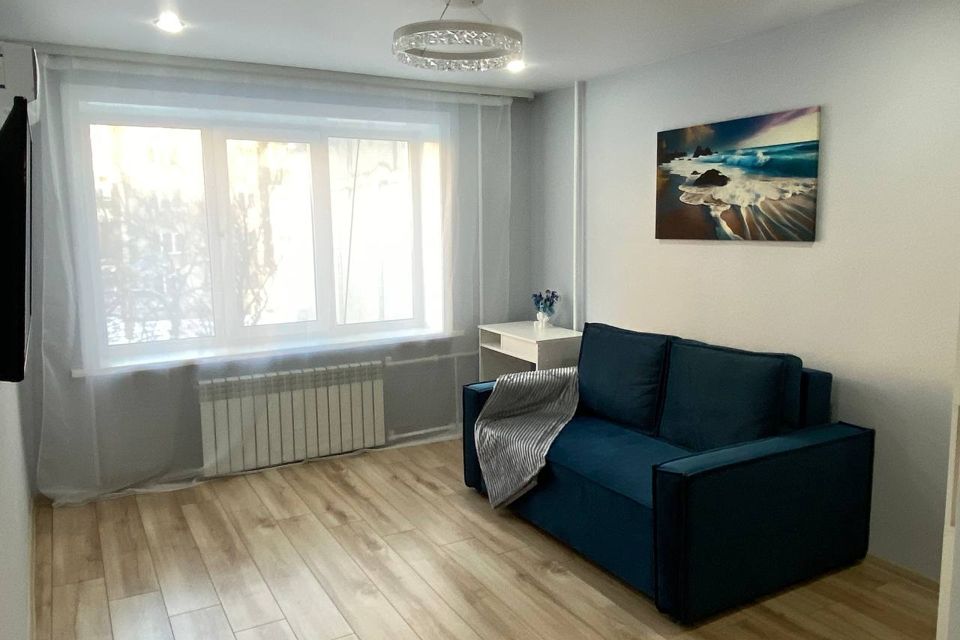 Однокомнатная квартира у площади Победы