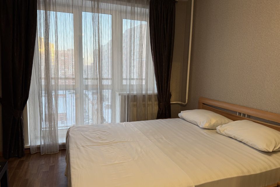 В Гости на Ермакова 30 - 1к квартира рядом с БЦ Сити