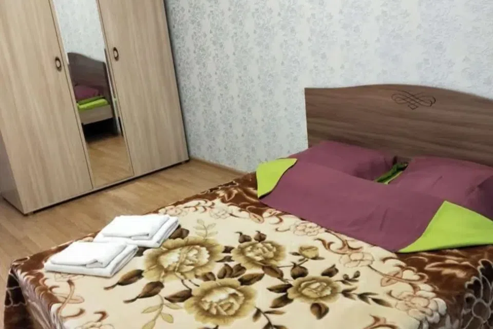 Квартира рядом с ТЦ Кристалл, клиникой доктора Очеретиной. 