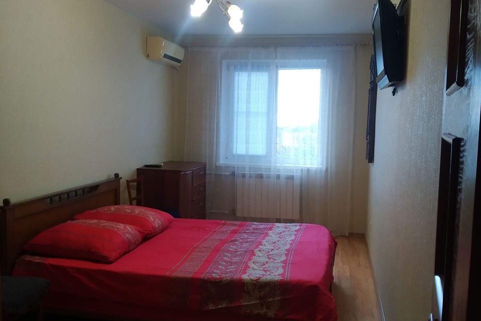 Двухкомнатная квартира  у  моря. В Ейске