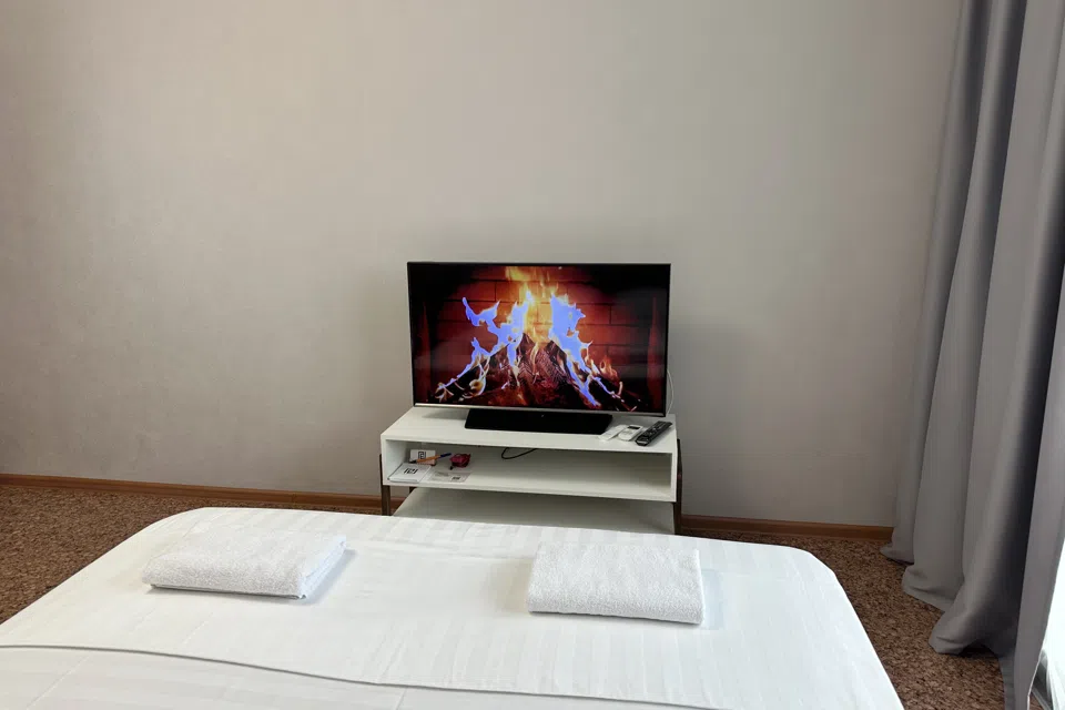 В Гости на Строителей 90Б - 1к кв. рядом с ЛД Кузнецкий лёд