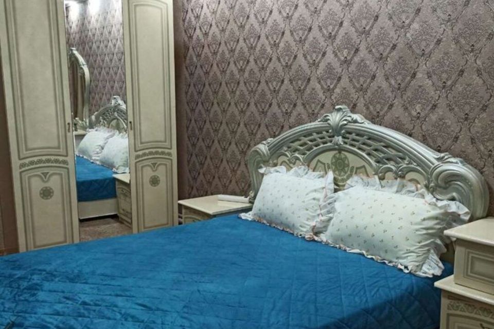 Уютная большая двухкомнатная квартира. 