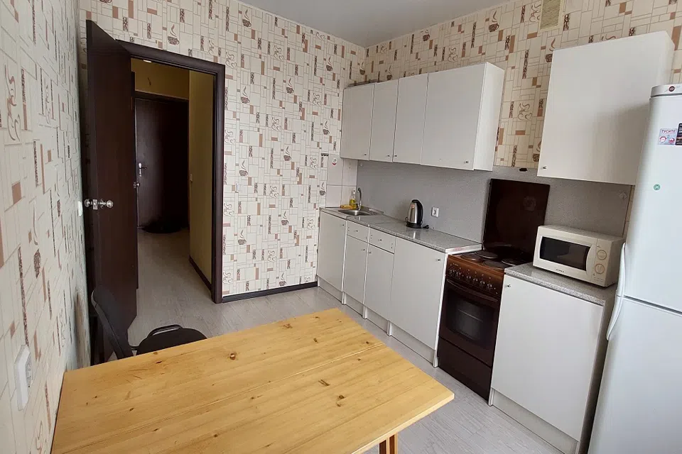 КОМФОРТНАЯ КВАРТИРА НА КОМСОМОЛЬСКАЯ 148 С ПАРКОВКОЙ