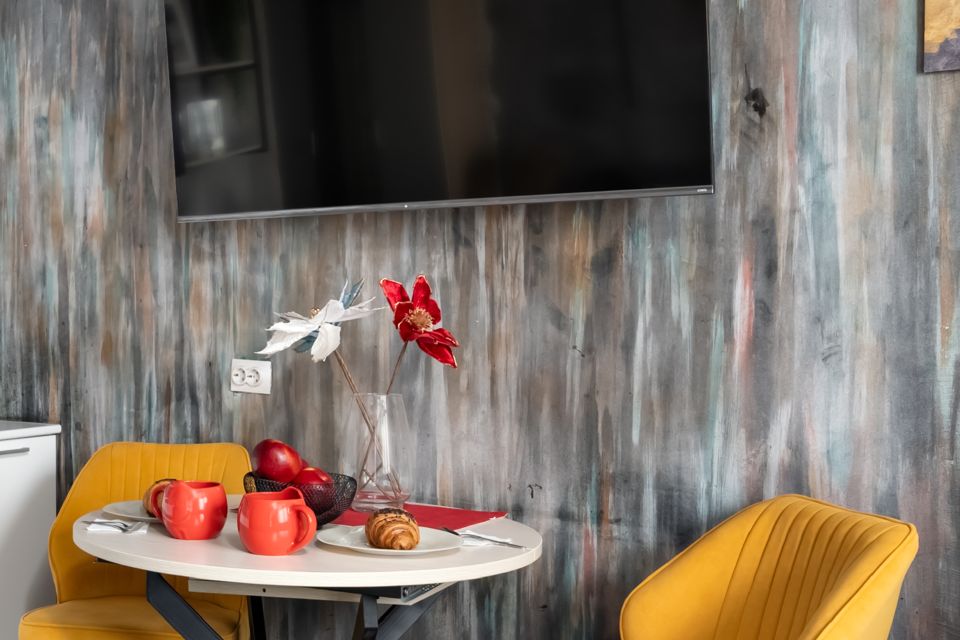 Уютная студия с видом на реку на центральной набережной 