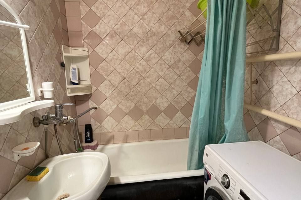 Сдаётся 2-комнатная квартира, 55 м²