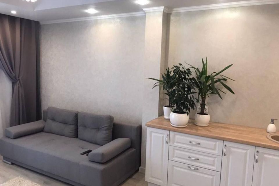 Сдаётся 1-комнатная квартира, 42 м²