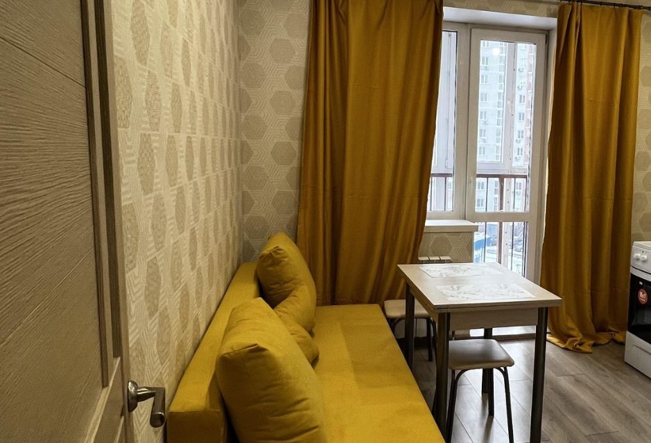 Сдаётся 1-комнатная квартира, 35 м²