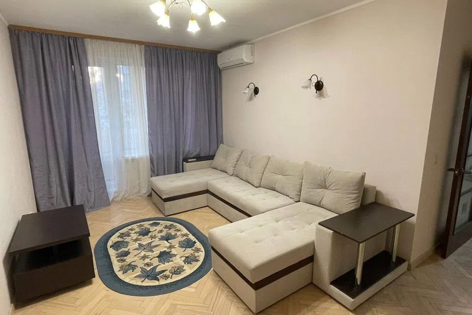 Сдаётся 2-комнатная квартира, 47 м²