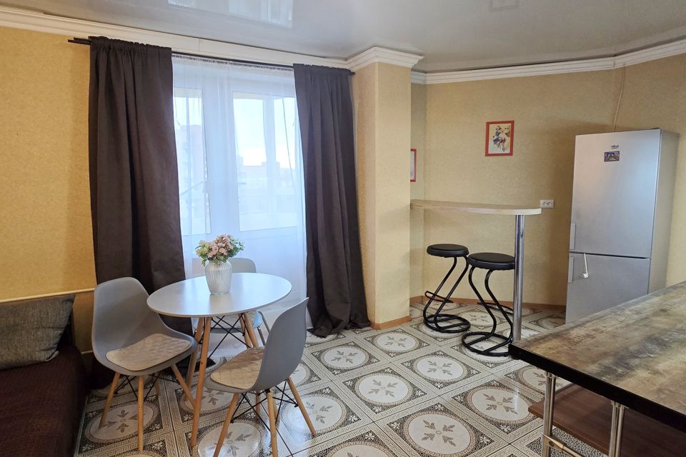 Сдаётся 2-комнатная квартира, 49 м²
