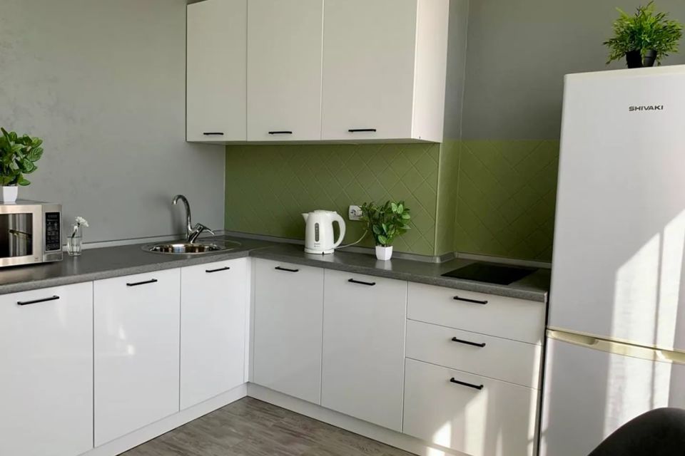 Сдаётся 1-комнатная квартира, 42 м²