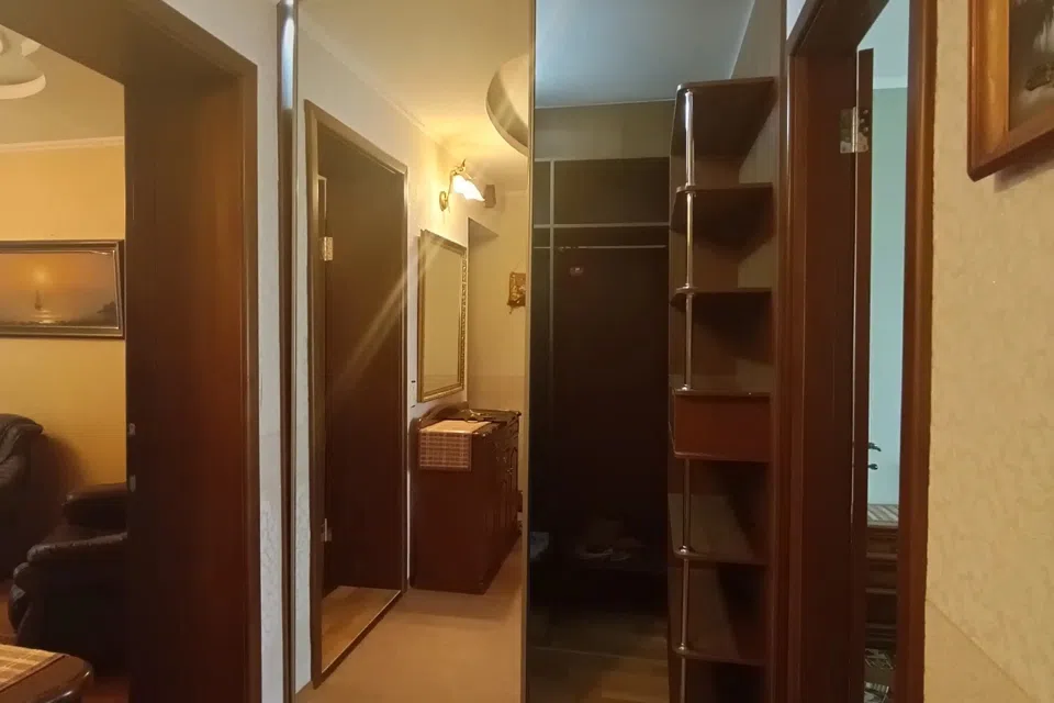 Сдаётся 2-комнатная квартира, 55 м²