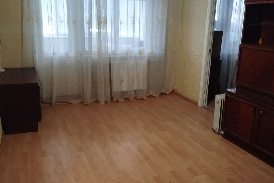 Сдаётся 3-комнатная квартира, 48 м²
