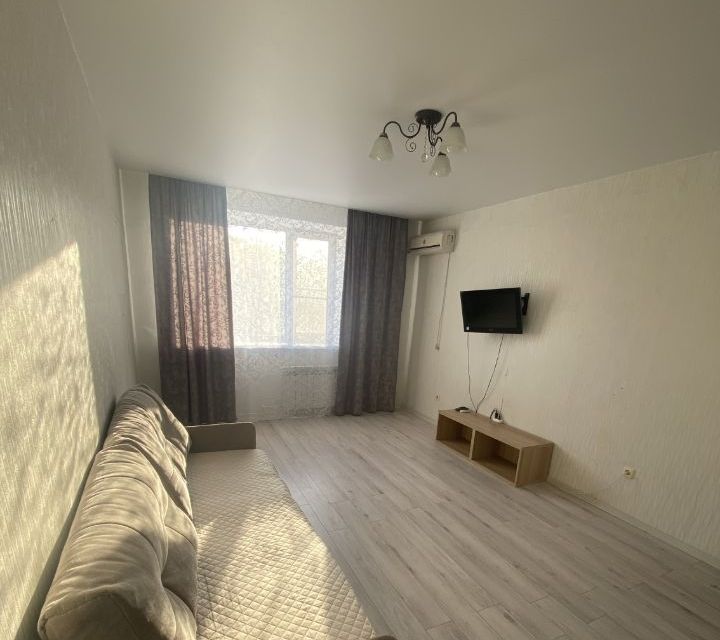 Сдаётся 1-комнатная квартира, 45 м²