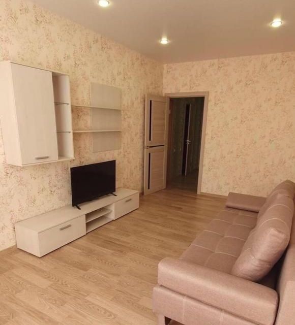 Сдаётся 1-комнатная квартира, 43 м²