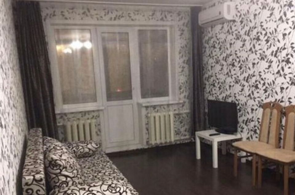 Сдаётся 1-комнатная квартира, 32 м²