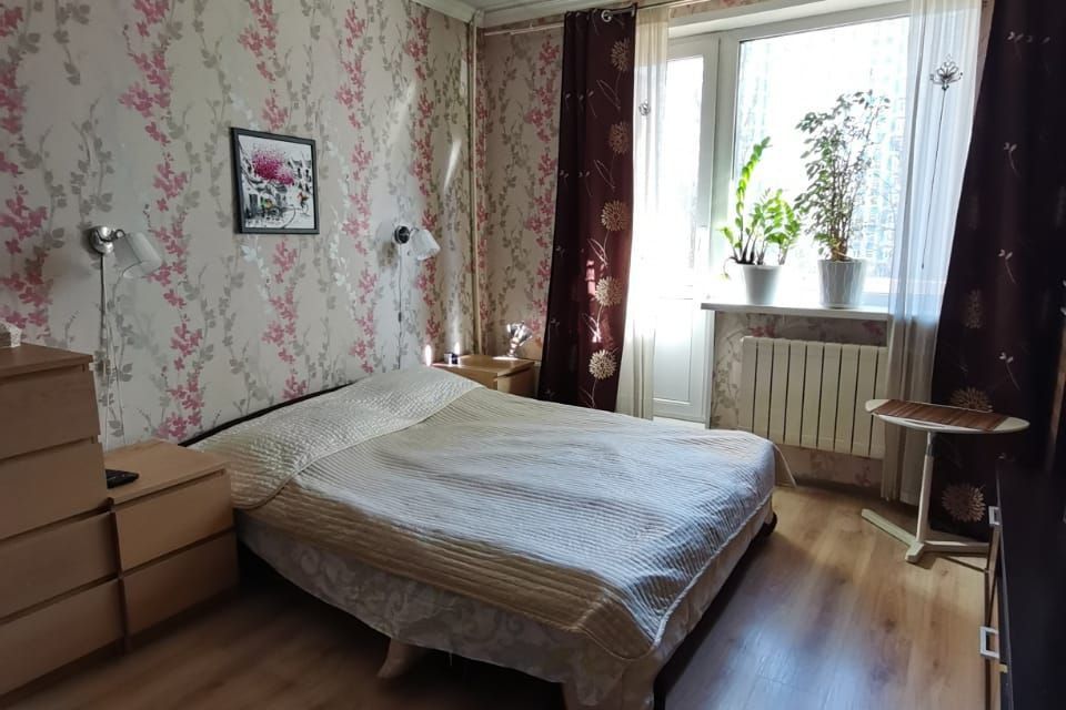 Сдаётся 1-комнатная квартира, 38 м²