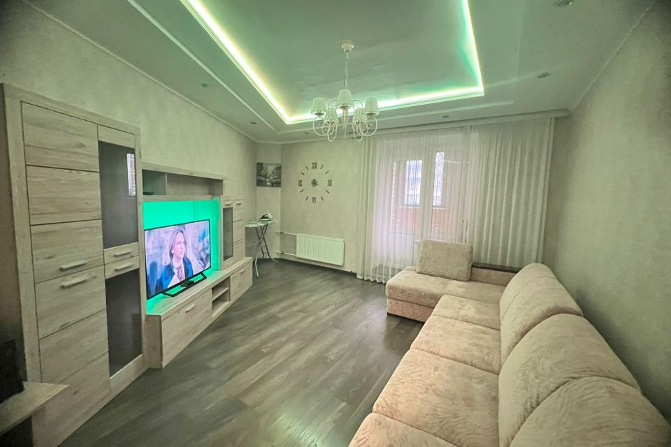 Сдаётся 2-комнатная квартира, 73.9 м²