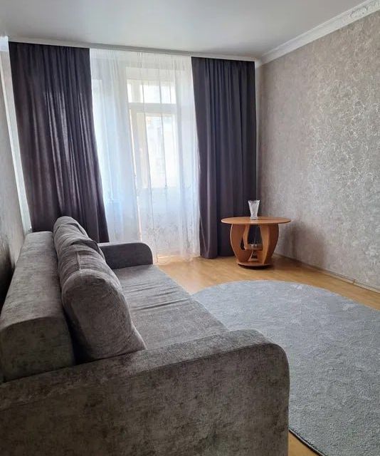 Сдаётся 1-комнатная квартира, 39 м²