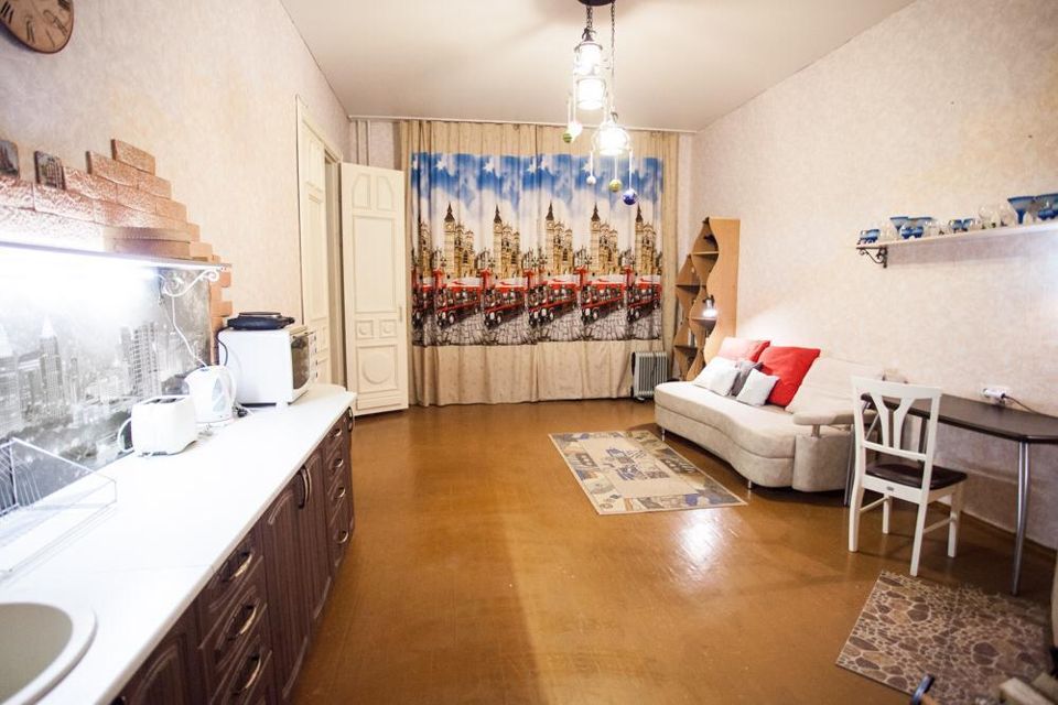 Сдаётся 2-комнатная квартира, 42 м²