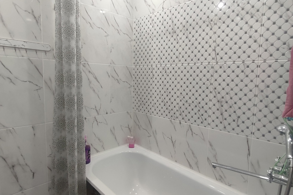 Сдаётся 1-комнатная квартира, 40 м²