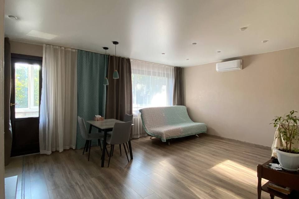 Сдаётся 3-комнатная квартира, 64 м²