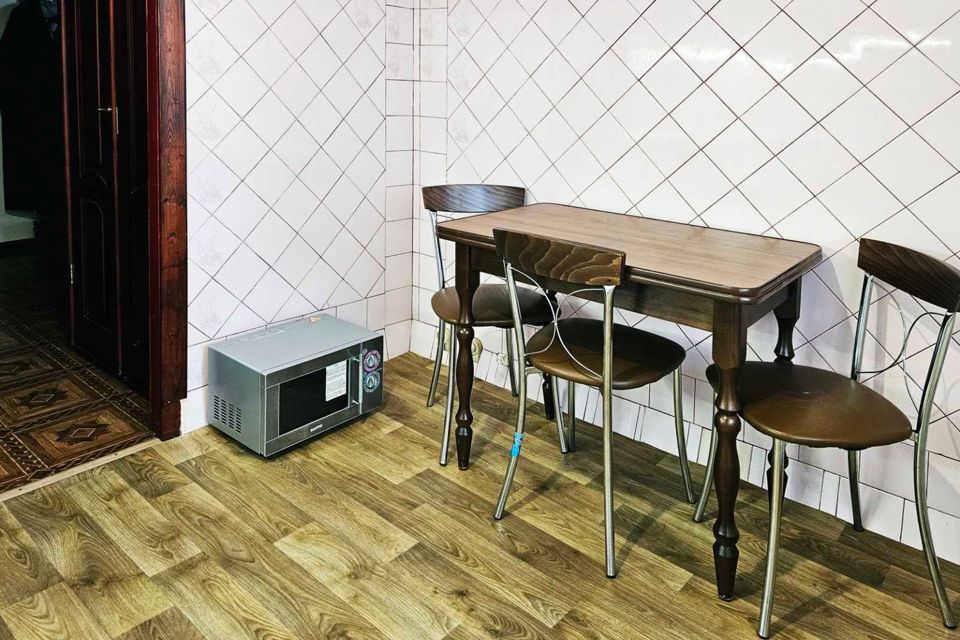 Сдаётся 1-комнатная квартира, 37 м²