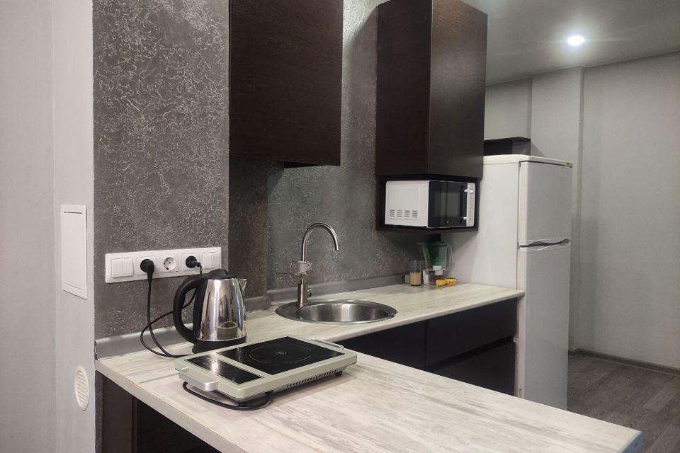 Сдаётся 2-комнатная квартира, 61 м²