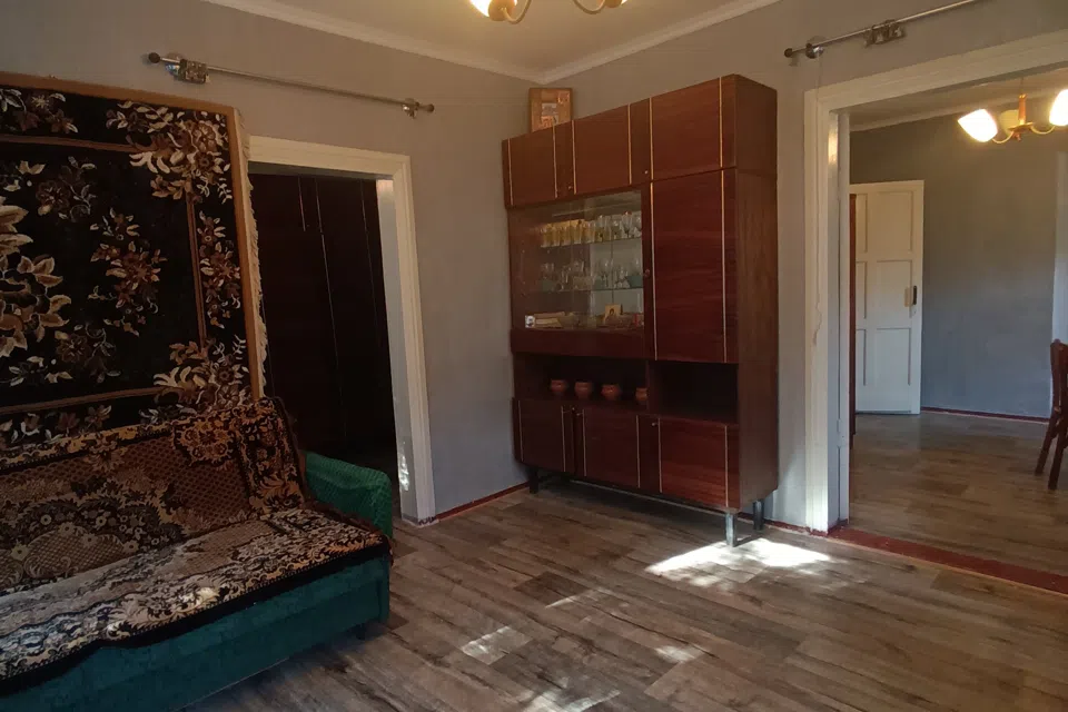 Сдаётся 4-комнатная квартира, 65 м²