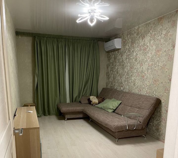 Сдаётся 1-комнатная квартира, 46 м²