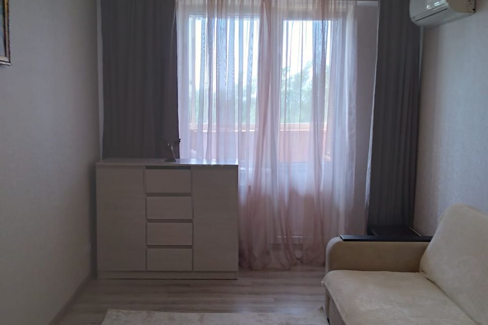 Сдаётся 1-комнатная квартира, 47 м²
