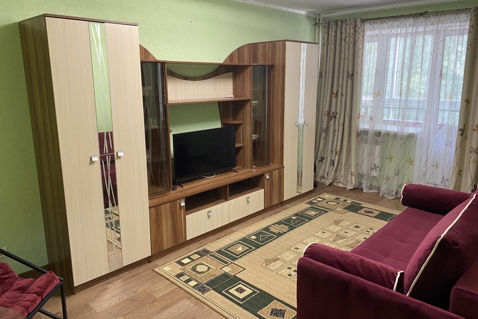 Сдаётся 1-комнатная квартира, 40 м²