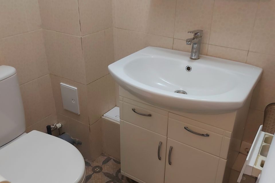 Сдаётся 2-комнатная квартира, 43 м²