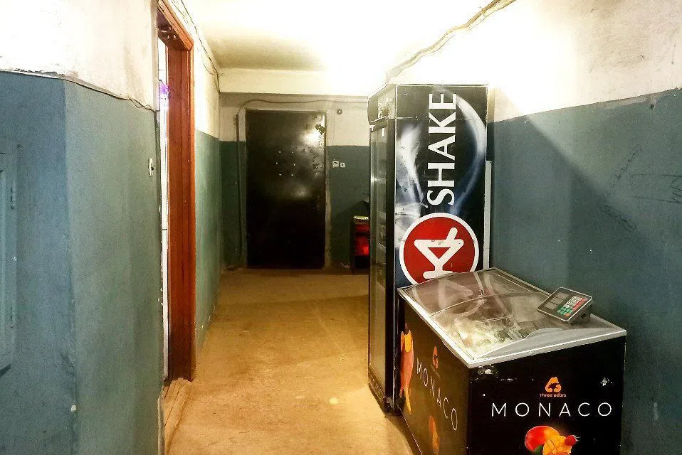 Сдаётся торговое помещение, 268 м²