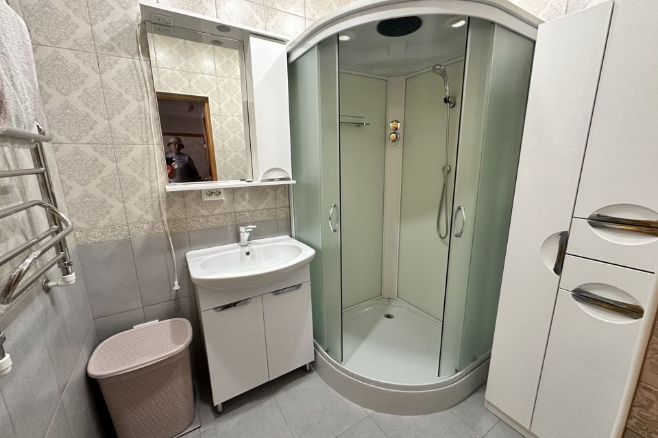 Сдаётся 2-комнатная квартира, 62 м²