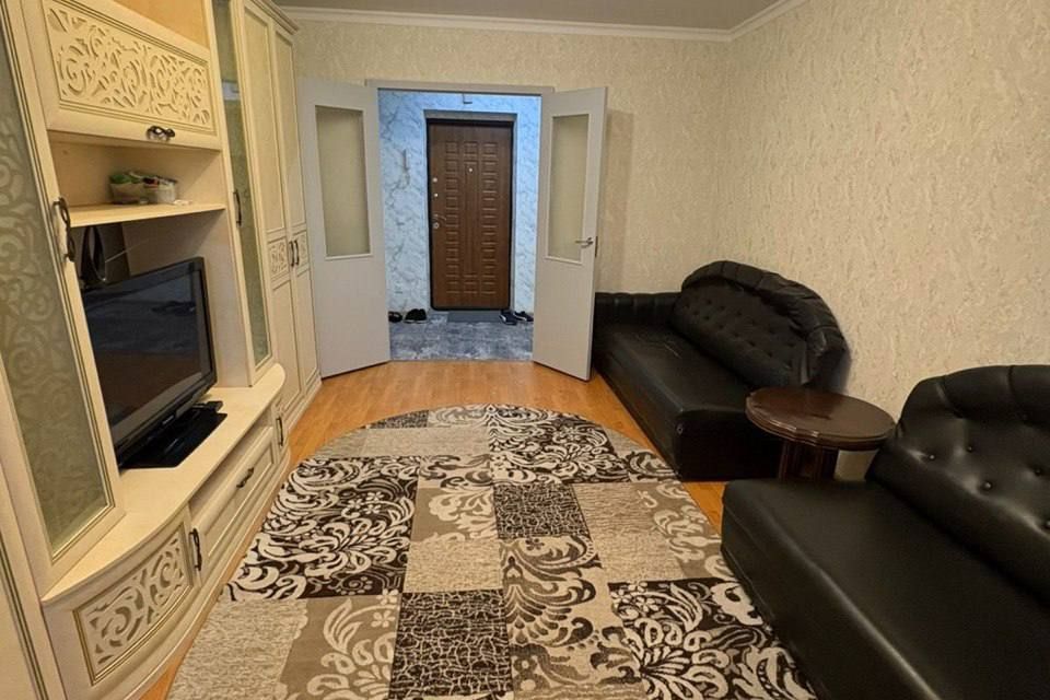 Сдаётся 2-комнатная квартира, 60 м²