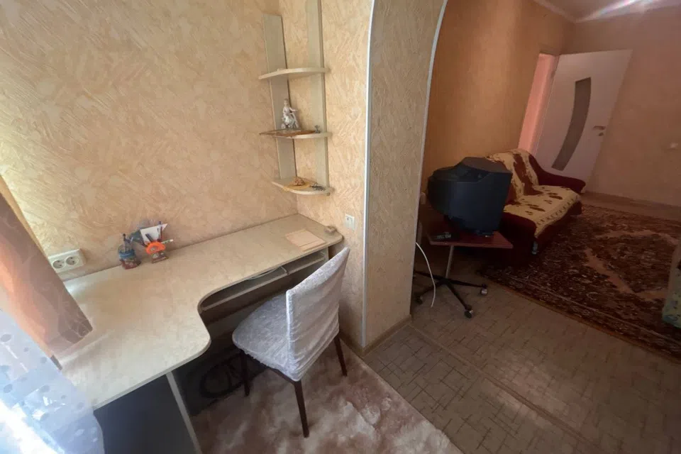 Сдаётся 4-комнатная квартира, 69 м²