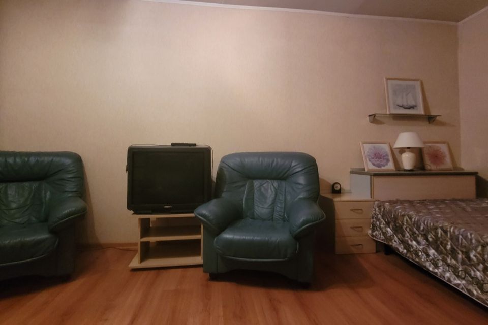 Сдаётся 1-комнатная квартира, 35 м²