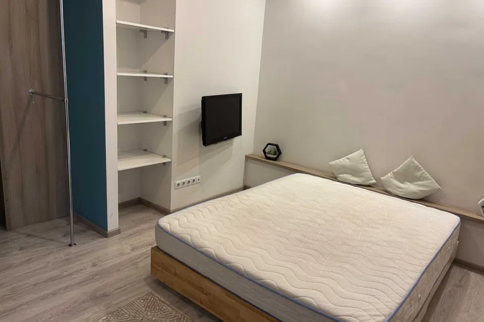Сдаётся 2-комнатная квартира, 60 м²