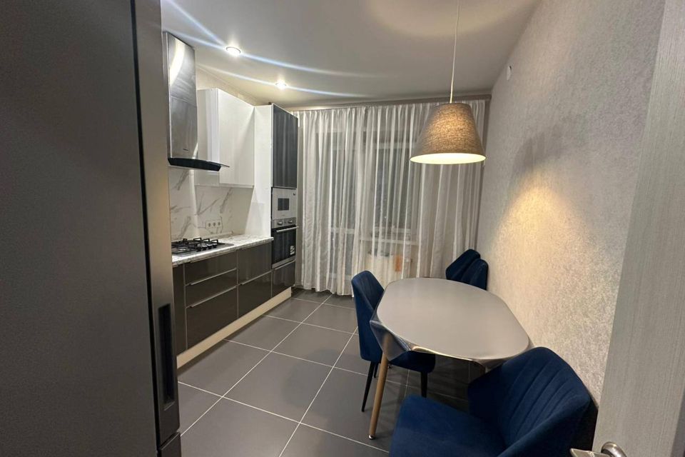 Сдаётся 2-комнатная квартира, 49 м²