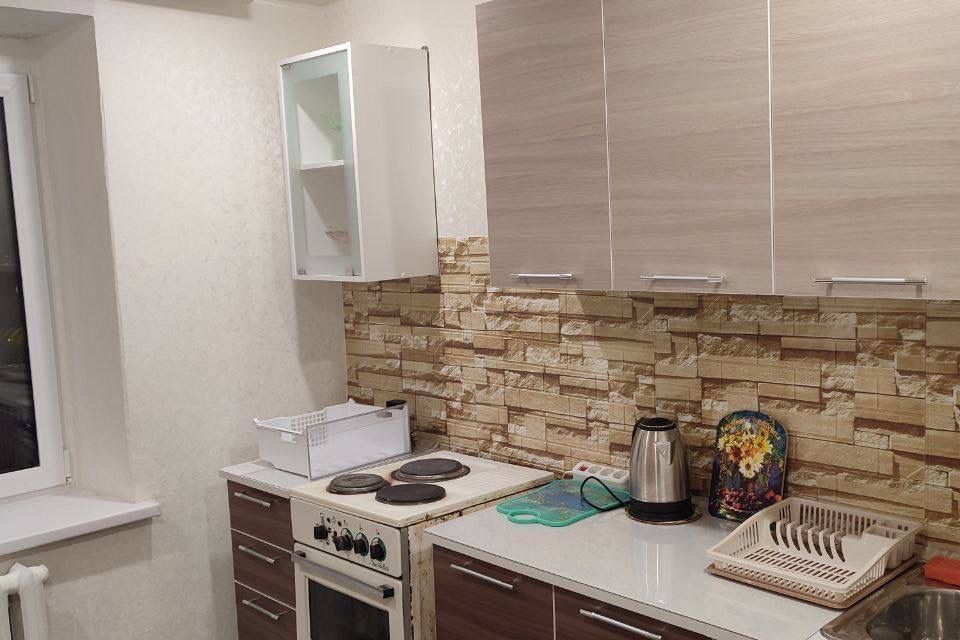 Сдаётся 2-комнатная квартира, 65 м²