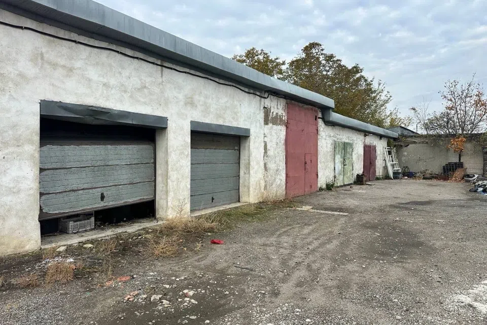 Сдаётся склад, 1000 м²
